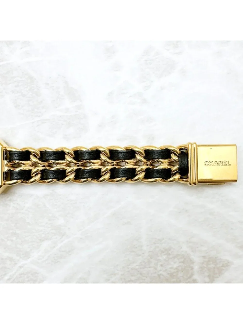 Chanel Premiere M Watch Quartz Leather with Booklet